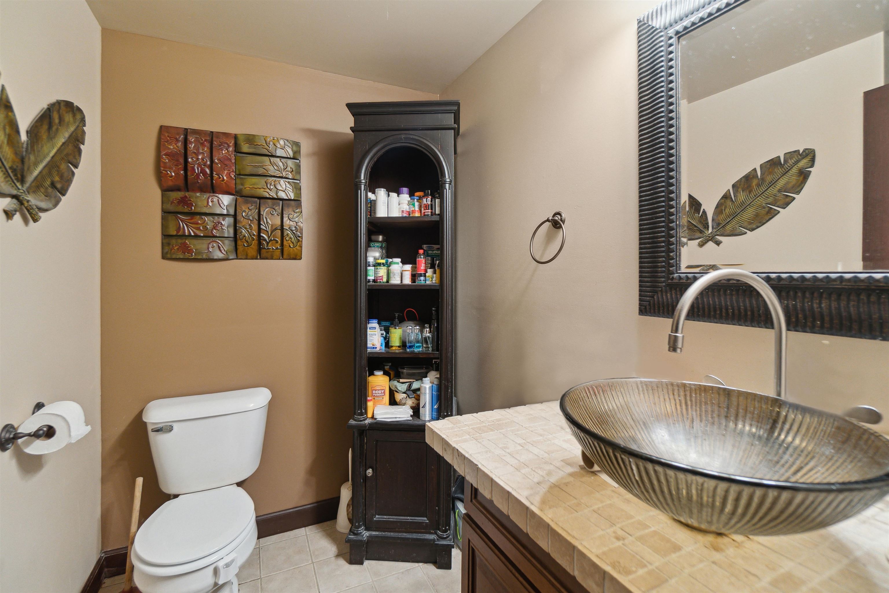 Lake Geneva, Wisconsin 53147, United States, 4 Bedrooms Bedrooms, ,3 BathroomsBathrooms,Residential,Active,155625