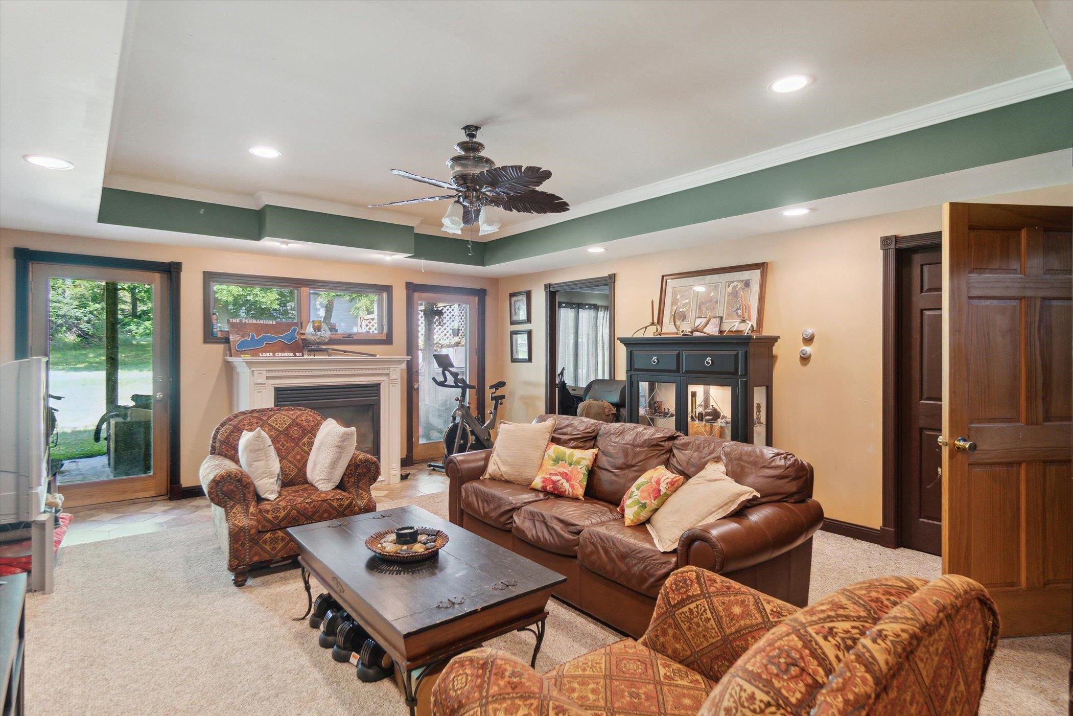 Lake Geneva, Wisconsin 53147, United States, 4 Bedrooms Bedrooms, ,3 BathroomsBathrooms,Residential,Active,155625