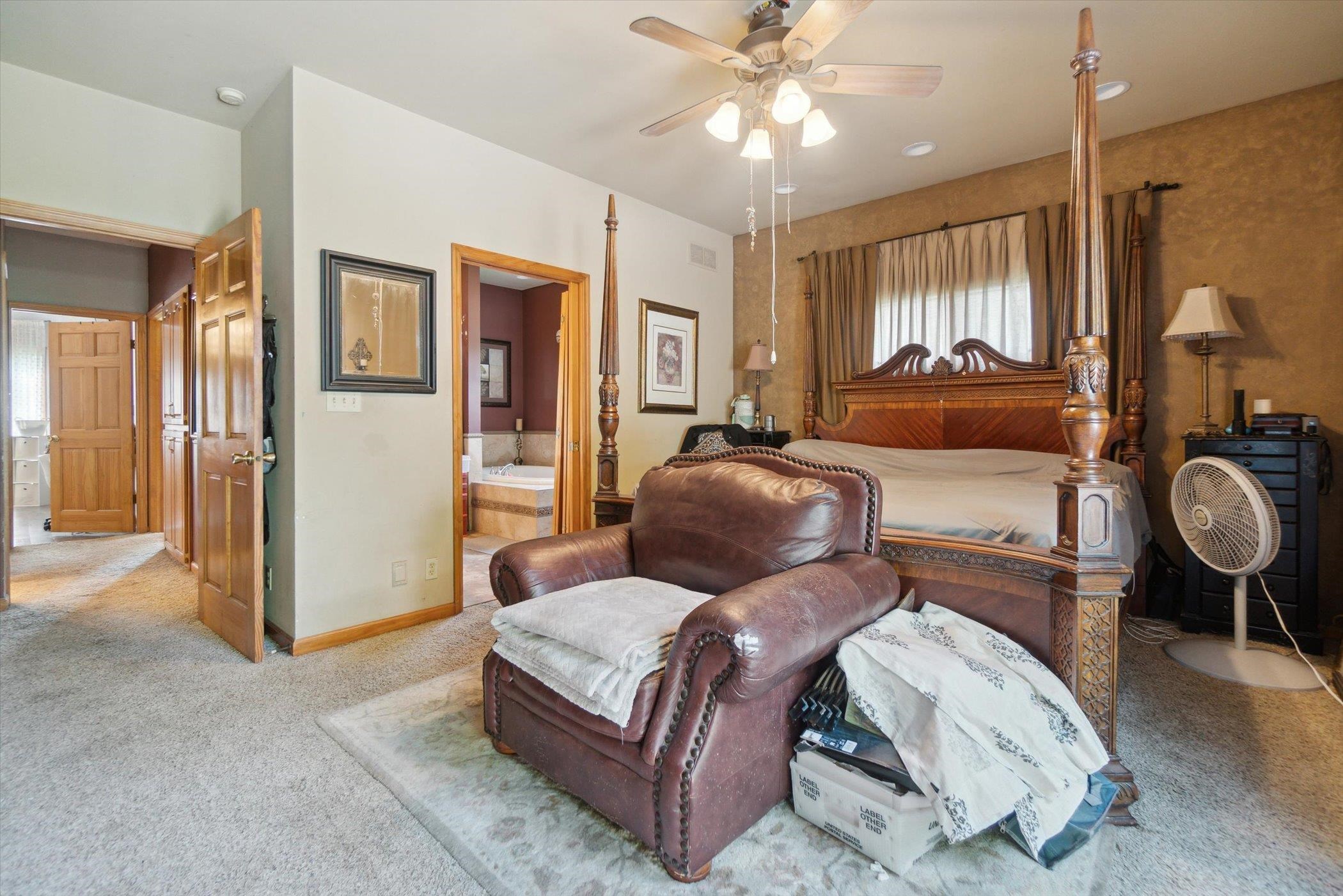 Lake Geneva, Wisconsin 53147, United States, 4 Bedrooms Bedrooms, ,3 BathroomsBathrooms,Residential,Active,155625