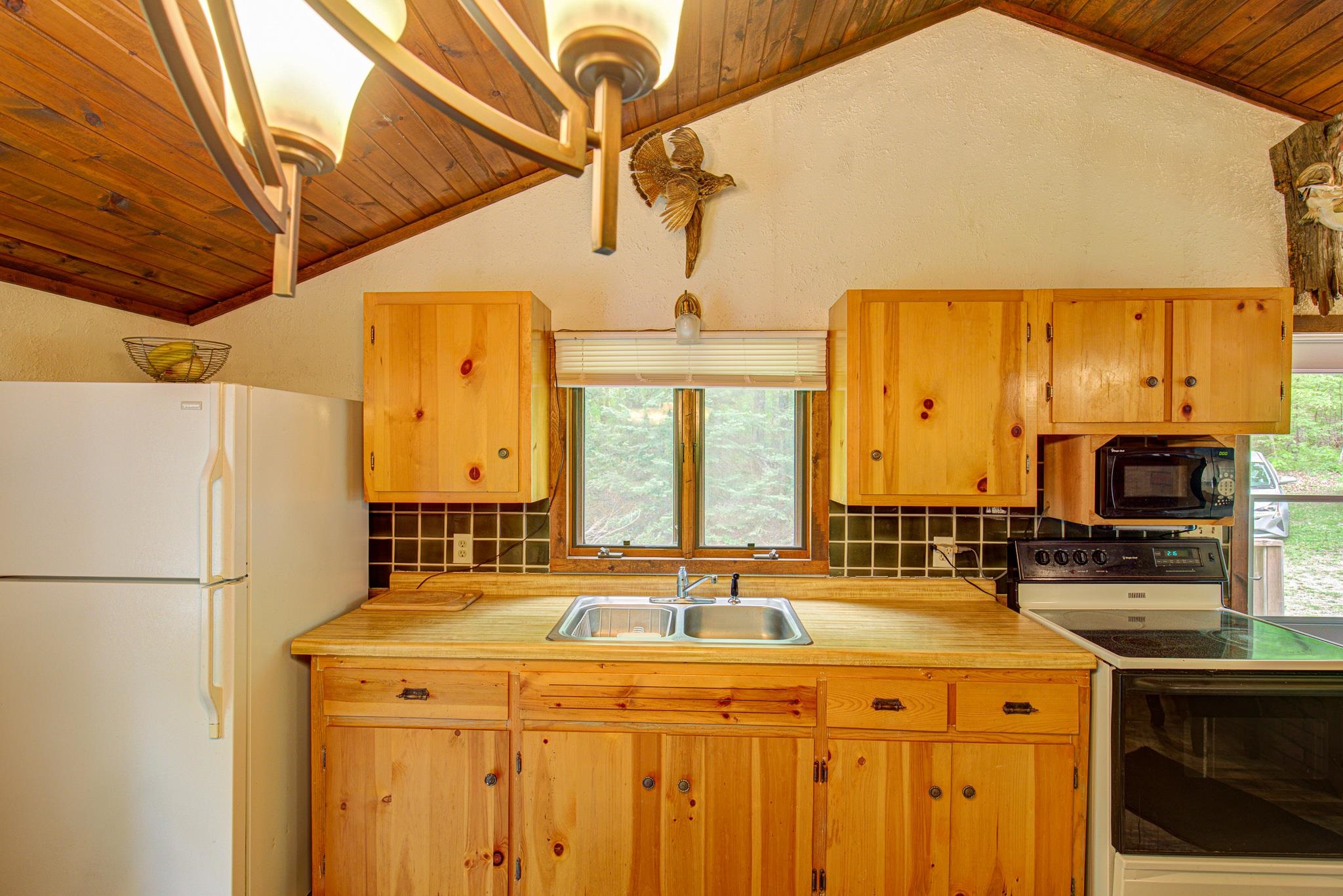 Deerbrook, Wisconsin 54424, United States, 2 Bedrooms Bedrooms, ,1 BathroomBathrooms,Residential,Active,133486