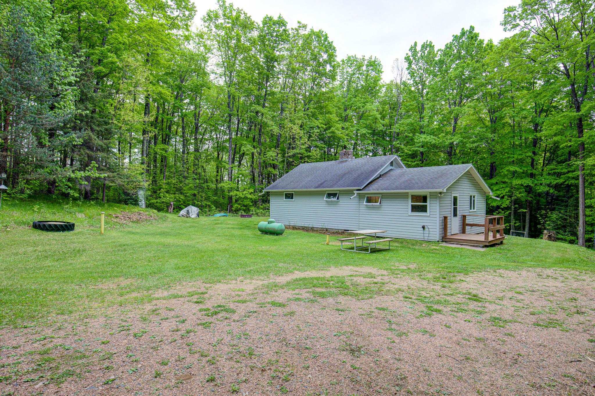 Deerbrook, Wisconsin 54424, United States, 2 Bedrooms Bedrooms, ,1 BathroomBathrooms,Residential,Active,133486