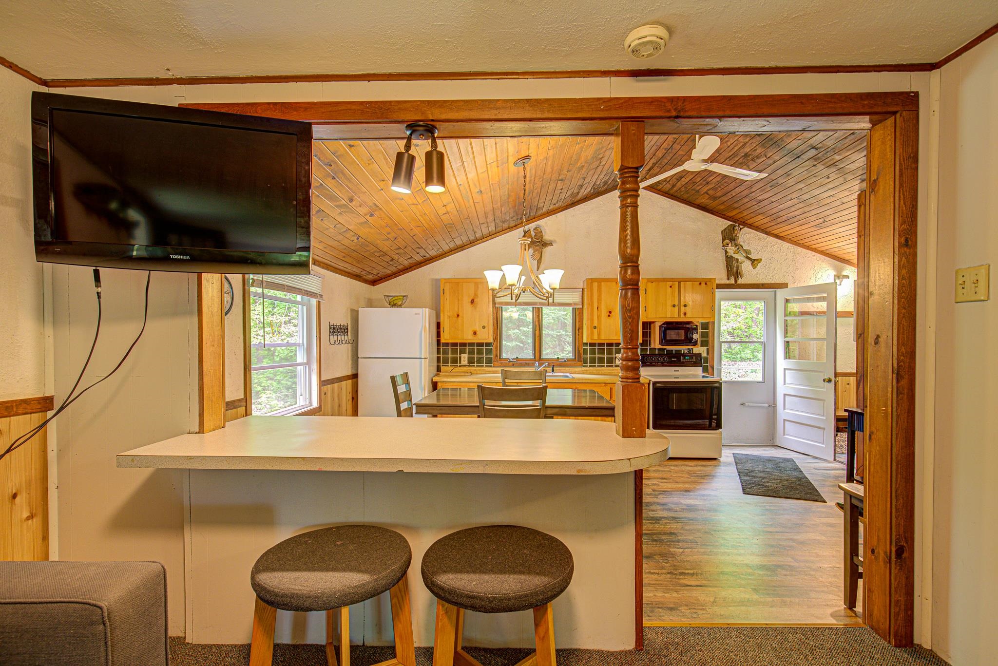 Deerbrook, Wisconsin 54424, United States, 2 Bedrooms Bedrooms, ,1 BathroomBathrooms,Residential,Active,133486