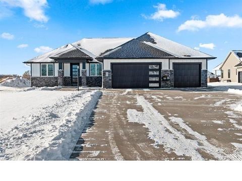 Photo of 302 KERRIGAN Drive, WRIGHTSTOWN, WI 54180 (MLS # 50319908)