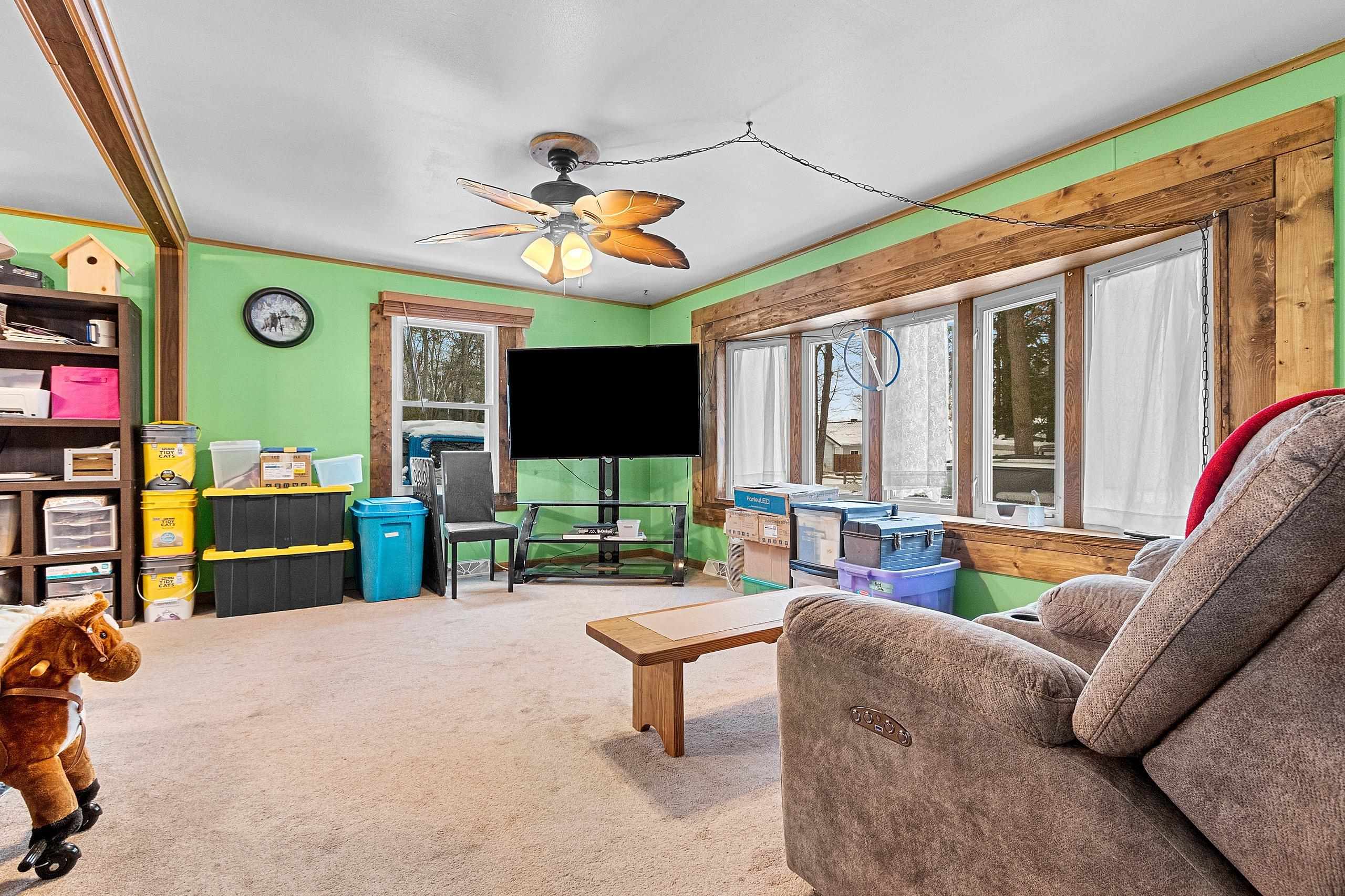 Shawano, Wisconsin 54166, United States, 3 Bedrooms Bedrooms, ,2 BathroomsBathrooms,Residential,Active,3456