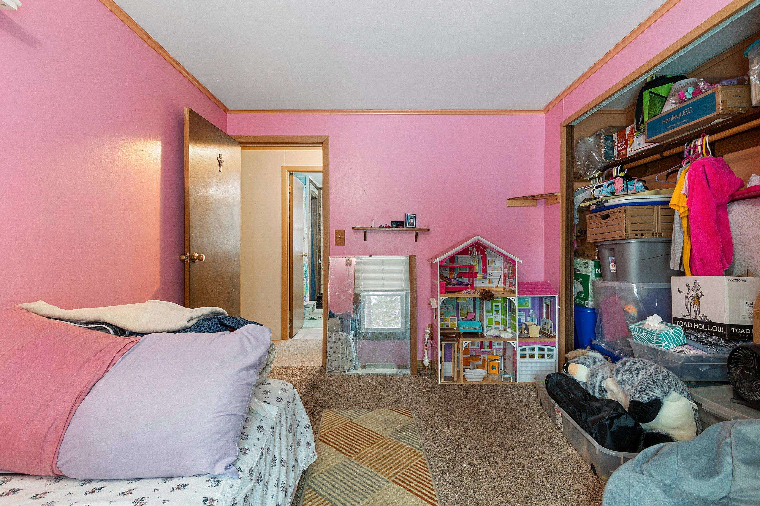 Shawano, Wisconsin 54166, United States, 3 Bedrooms Bedrooms, ,2 BathroomsBathrooms,Residential,Active,3456