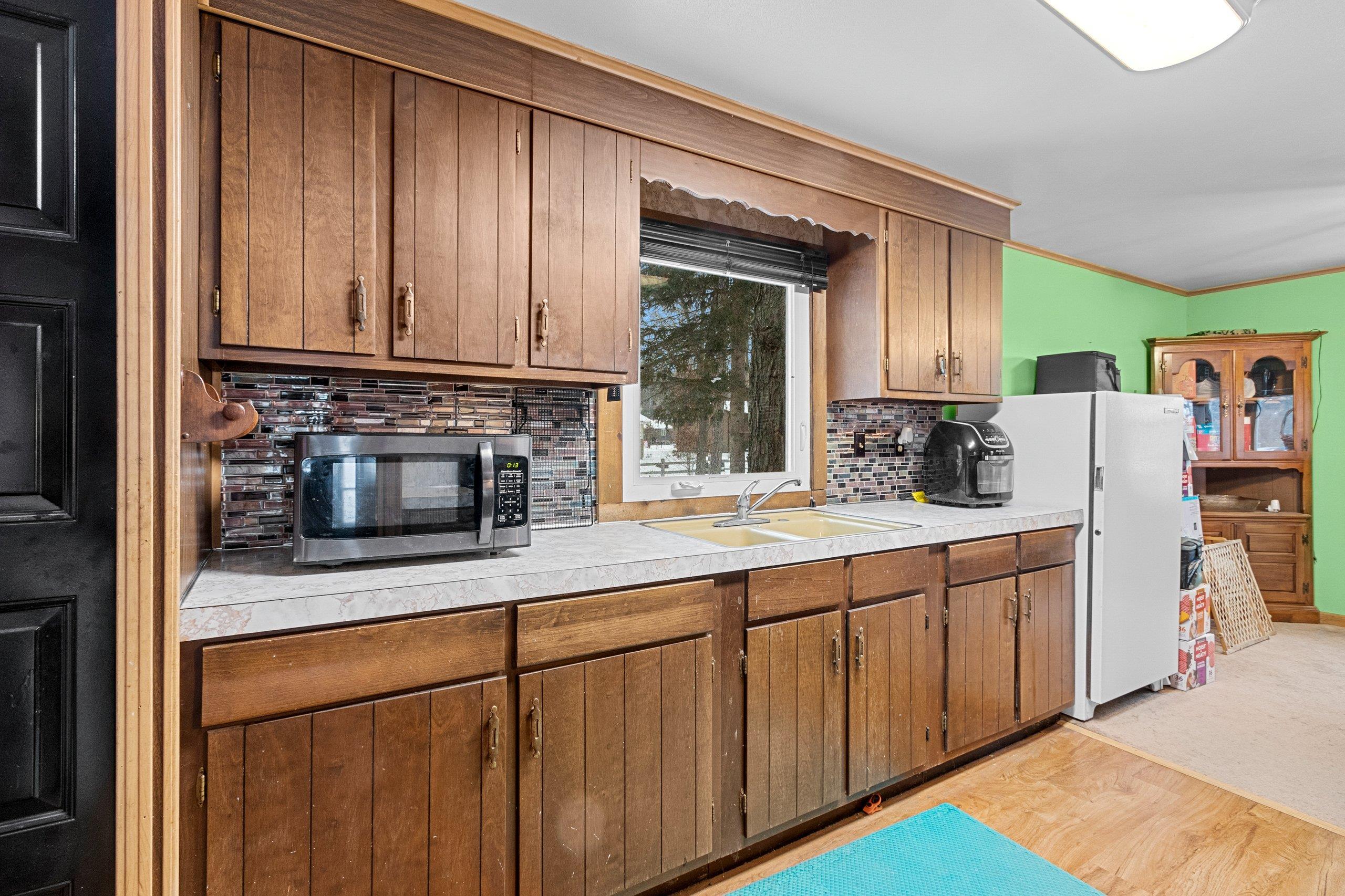 Shawano, Wisconsin 54166, United States, 3 Bedrooms Bedrooms, ,2 BathroomsBathrooms,Residential,Active,3456