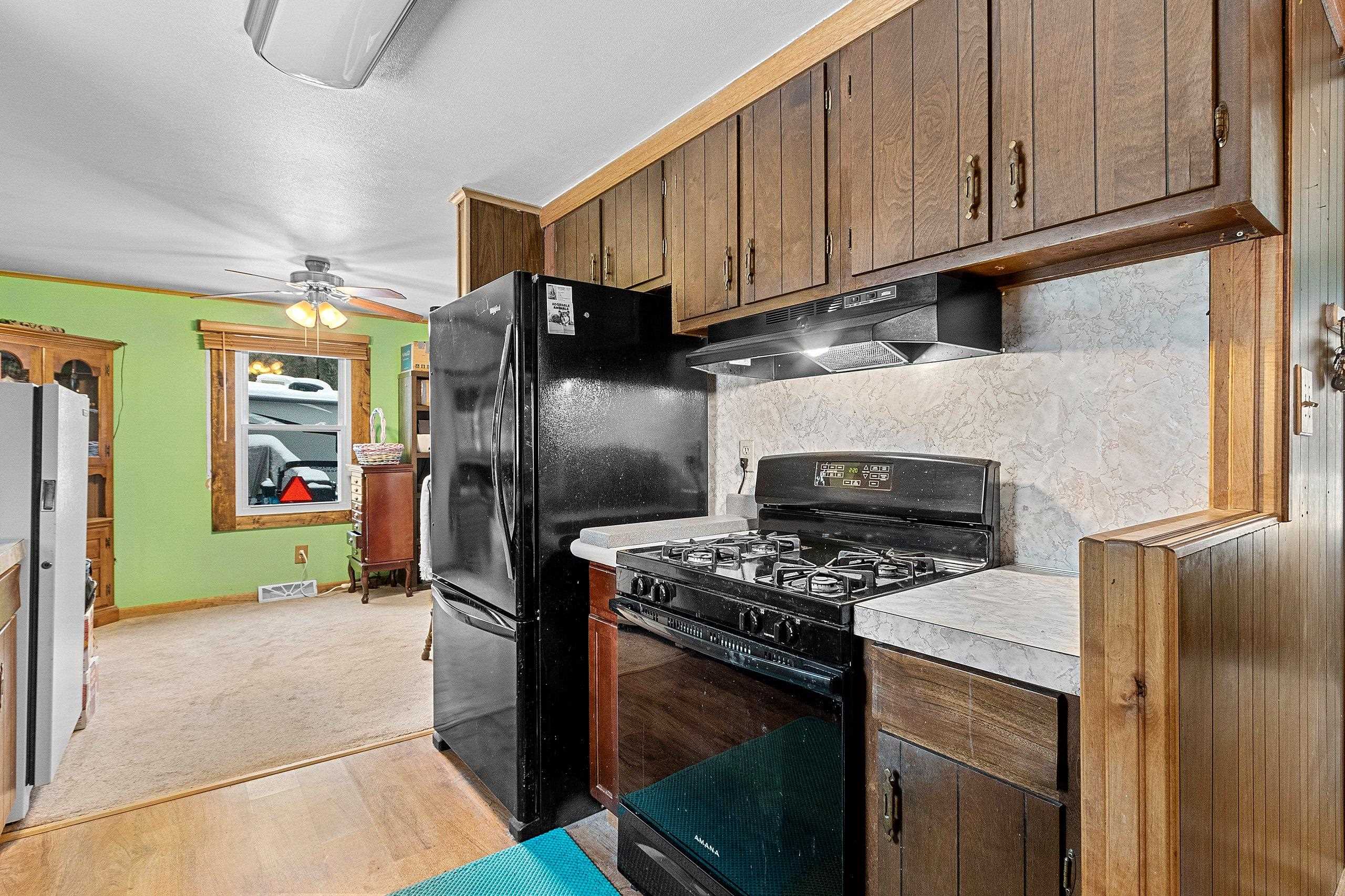 Shawano, Wisconsin 54166, United States, 3 Bedrooms Bedrooms, ,2 BathroomsBathrooms,Residential,Active,3456