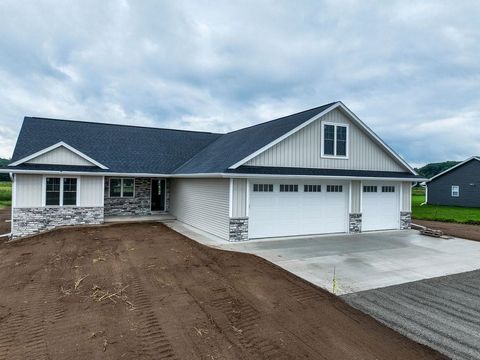 Photo of 3715 WESTPOINT Road, SUAMICO, WI 54313 (MLS # 50314566)
