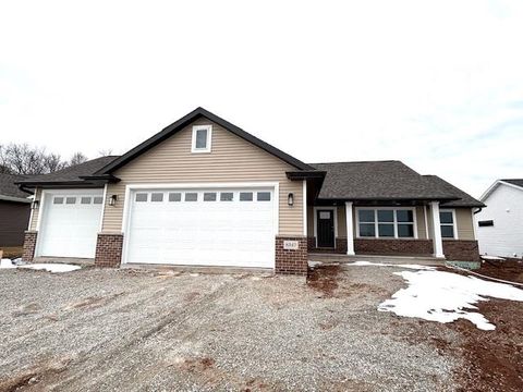 Photo of 8347 ST NORBERT Drive, NEENAH, WI 54956 (MLS # 50318513)