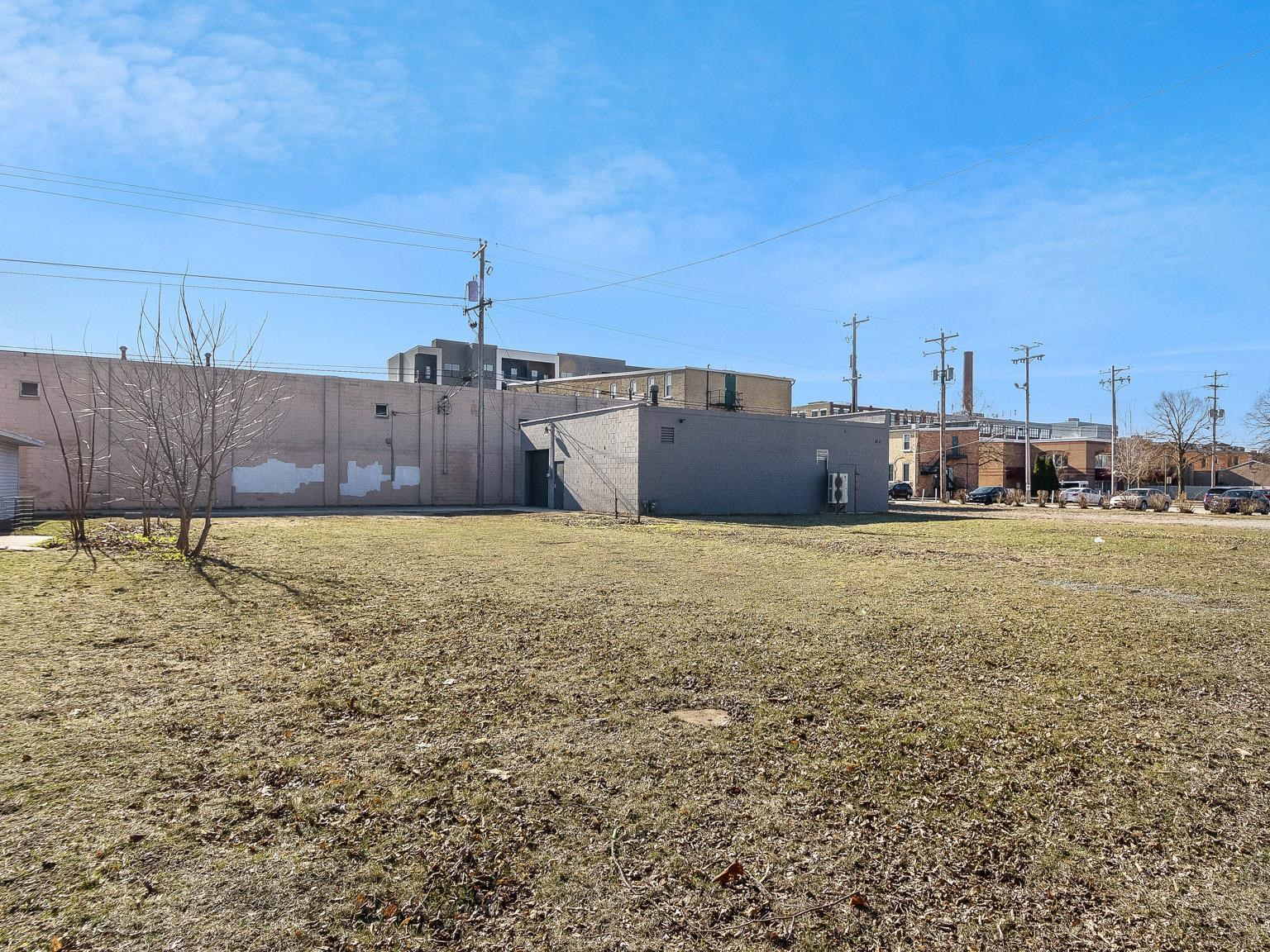 Green Bay, Wisconsin 54303, United States, ,Commercial,Active,106727