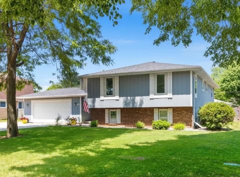 Photo of 601 BROOKRIDGE Street, GREEN BAY, WI 54301 (MLS # 50327250)