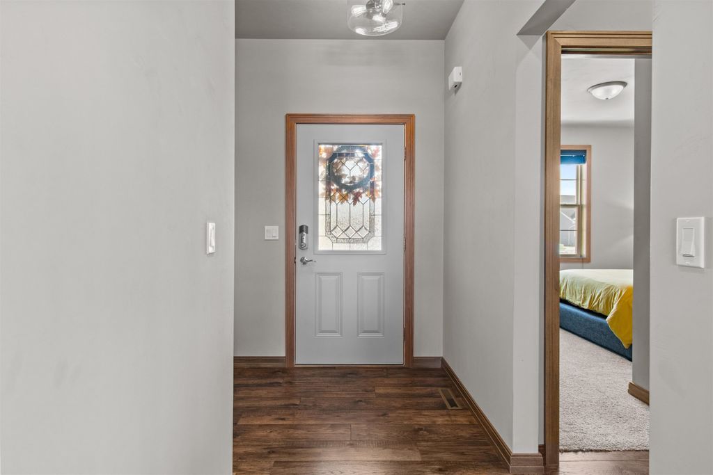 Photo of 4647 N CHERRYVALE Avenue, APPLETON, WI 54913 (MLS # 50319423)