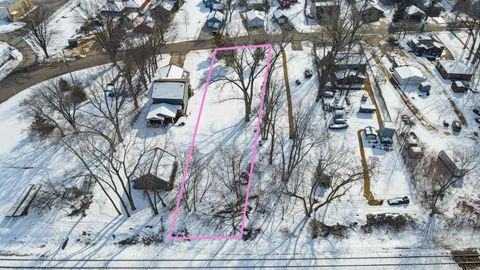 MLS: 50304455