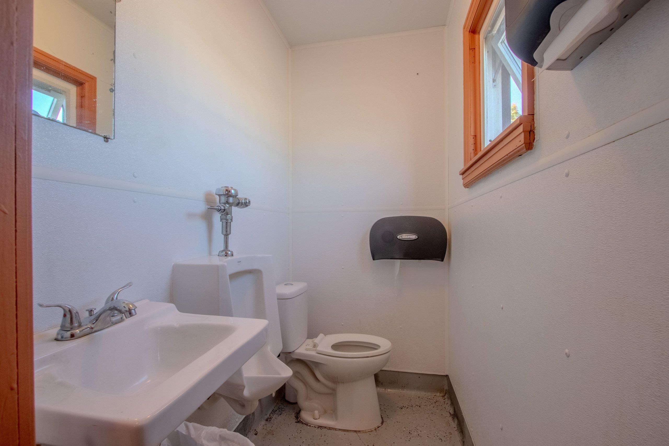 Clintonville, Wisconsin 54929, United States, ,Commercial,Active,219154