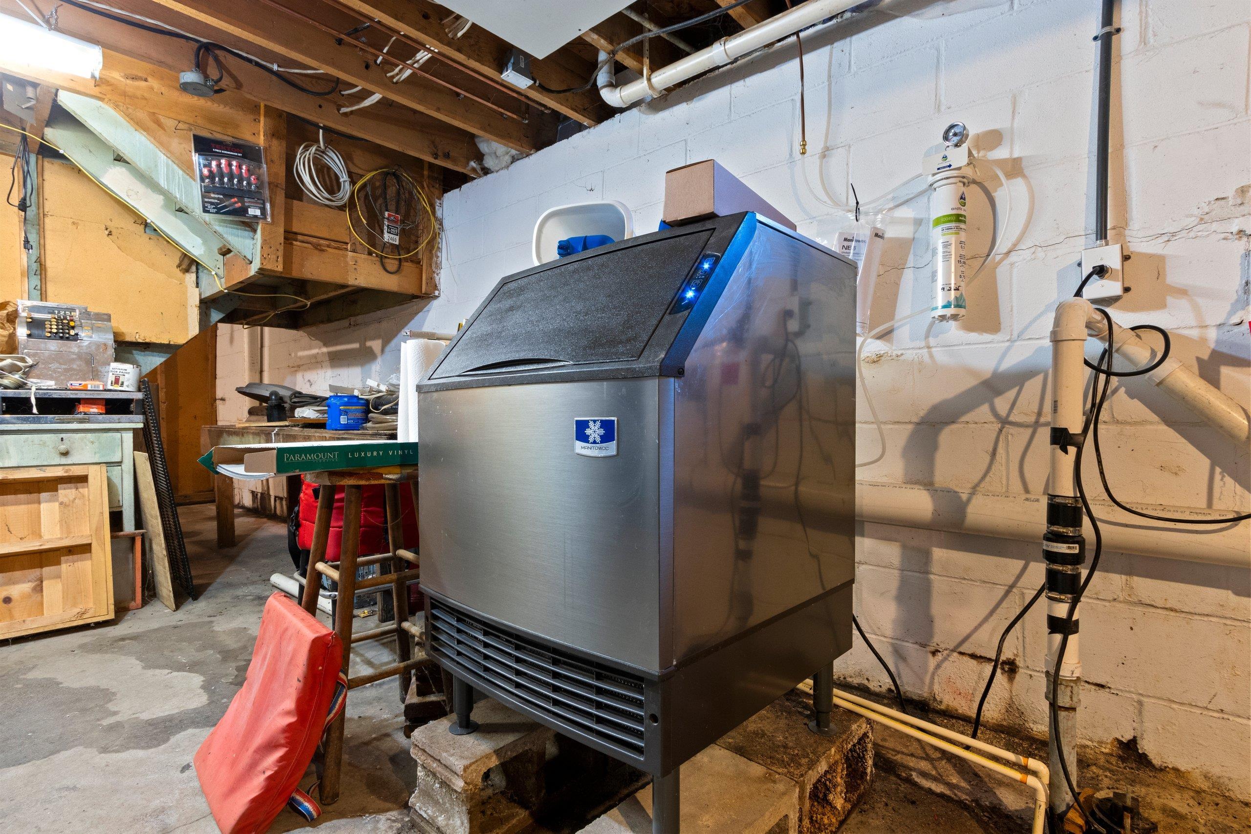 Clintonville, Wisconsin 54929, United States, ,Commercial,Active,219154