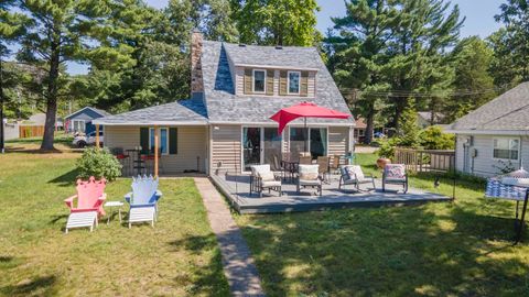 Photo of W13495 CZECH Lane, COLOMA, WI 54930 (MLS # 50311082)