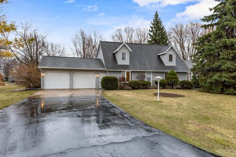 Photo of N9650 DARBOY Drive, APPLETON, WI 54915 (MLS # 50323038)