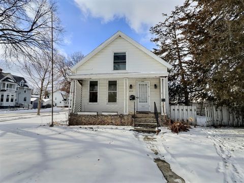 Photo of 203 N OAKLAND Avenue, GREEN BAY, WI 54303 (MLS # 50320548)