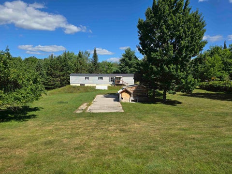Photo of 4134 PESHTIGO RIVER Road, LAONA, WI 54541 (MLS # 50330297)
