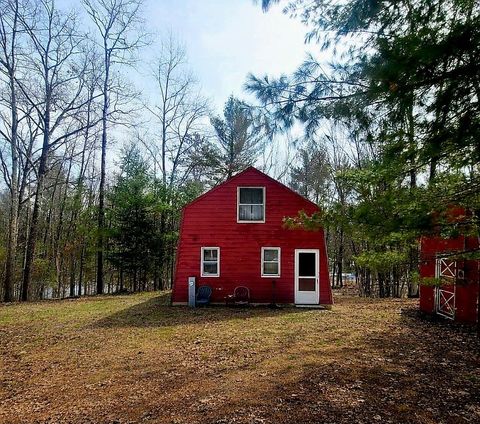 Photo of W7227 CRAIN Lane, PEMBINE, WI 54156 (MLS # 50323517)