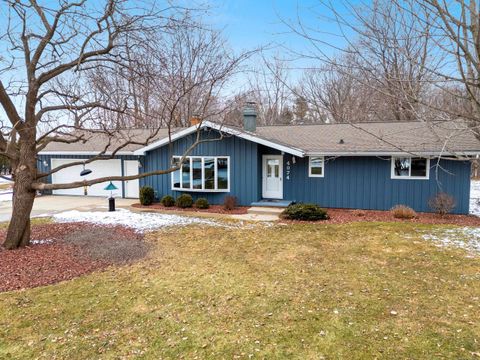4074 LINDEN Lane GREEN BAY WI 54313
