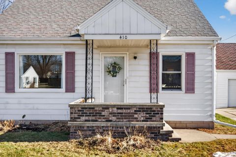 Photo of 410 BUCHANAN Street, LITTLE CHUTE, WI 54140 (MLS # 50319990)