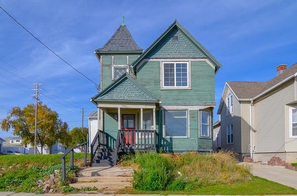 524 BUFFALO ST, MANITOWOC, WI 54220 - Image b6727f8c05efa7e89c8b3fc37cc3ed08/58033634