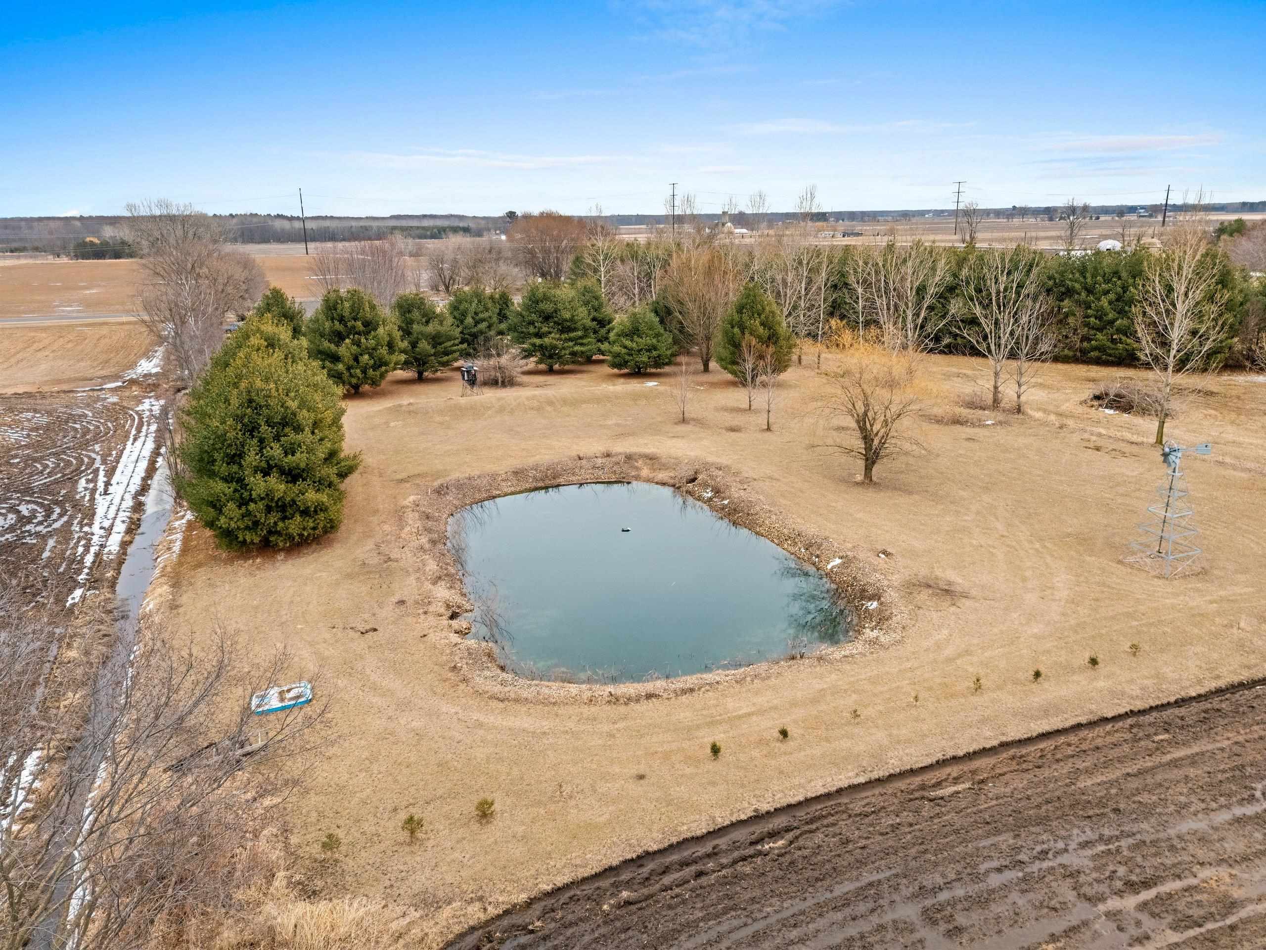 Bear Creek, Wisconsin 54922, United States, 3 Bedrooms Bedrooms, ,3 BathroomsBathrooms,Residential,Active,99618