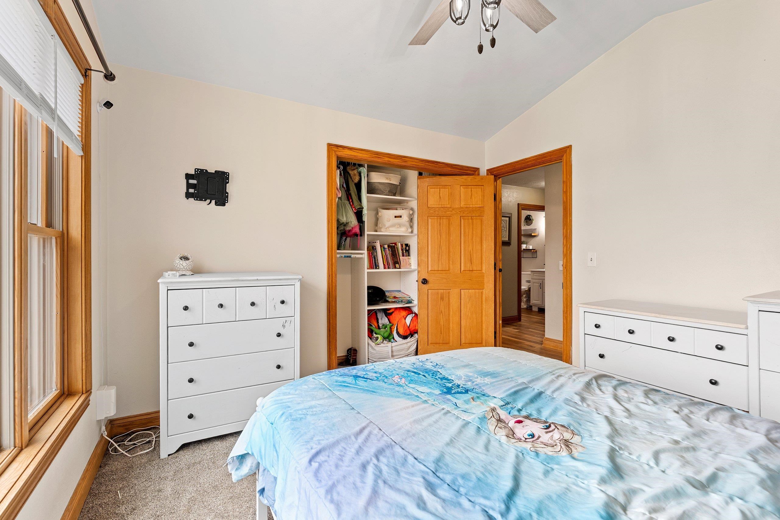 Bear Creek, Wisconsin 54922, United States, 3 Bedrooms Bedrooms, ,3 BathroomsBathrooms,Residential,Active,99618