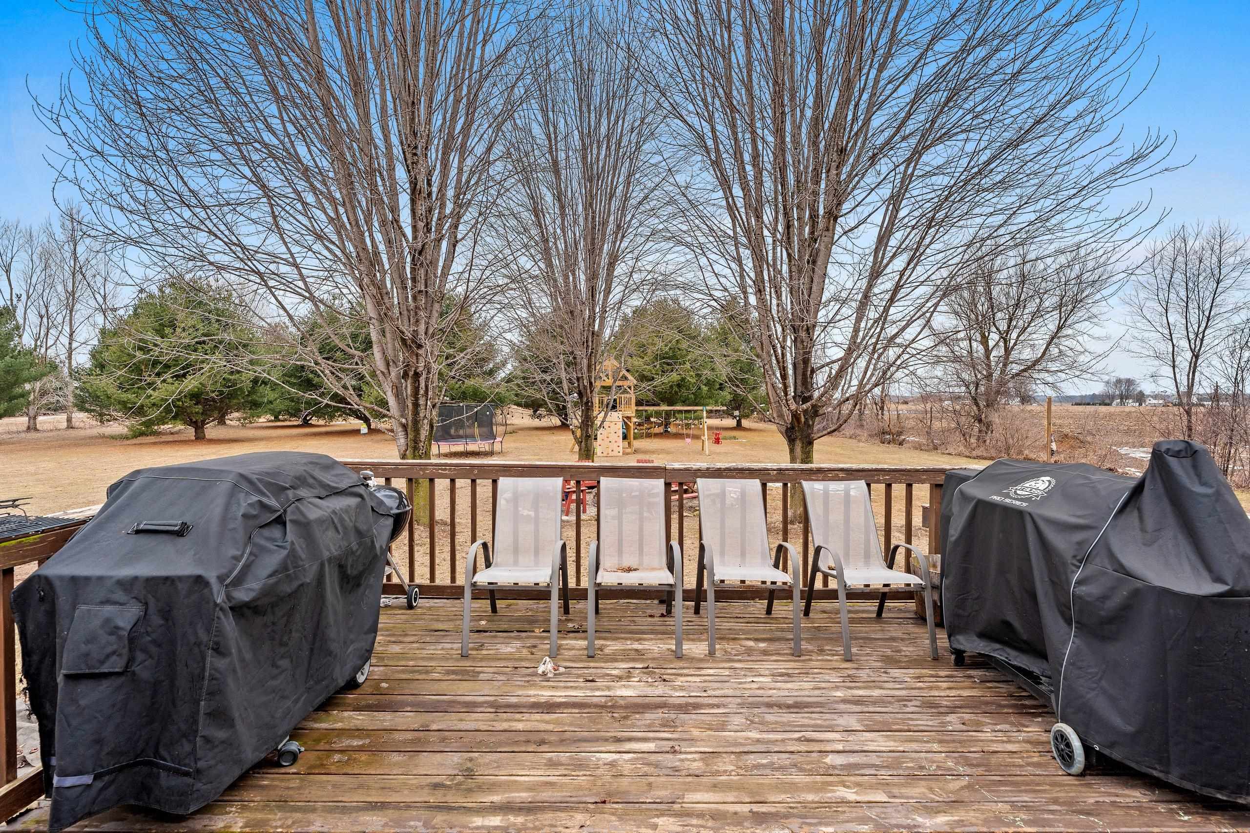 Bear Creek, Wisconsin 54922, United States, 3 Bedrooms Bedrooms, ,3 BathroomsBathrooms,Residential,Active,99618