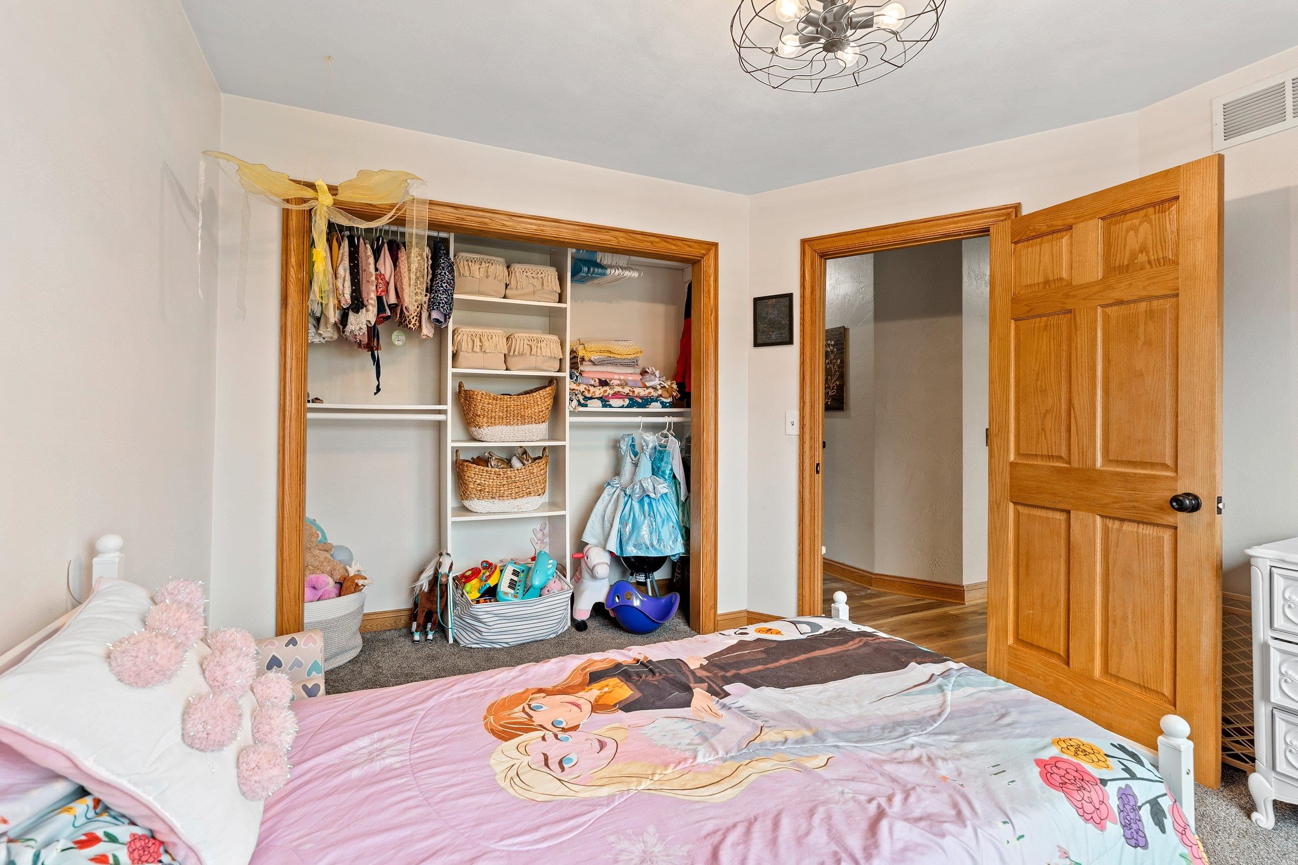 Bear Creek, Wisconsin 54922, United States, 3 Bedrooms Bedrooms, ,3 BathroomsBathrooms,Residential,Active,99618