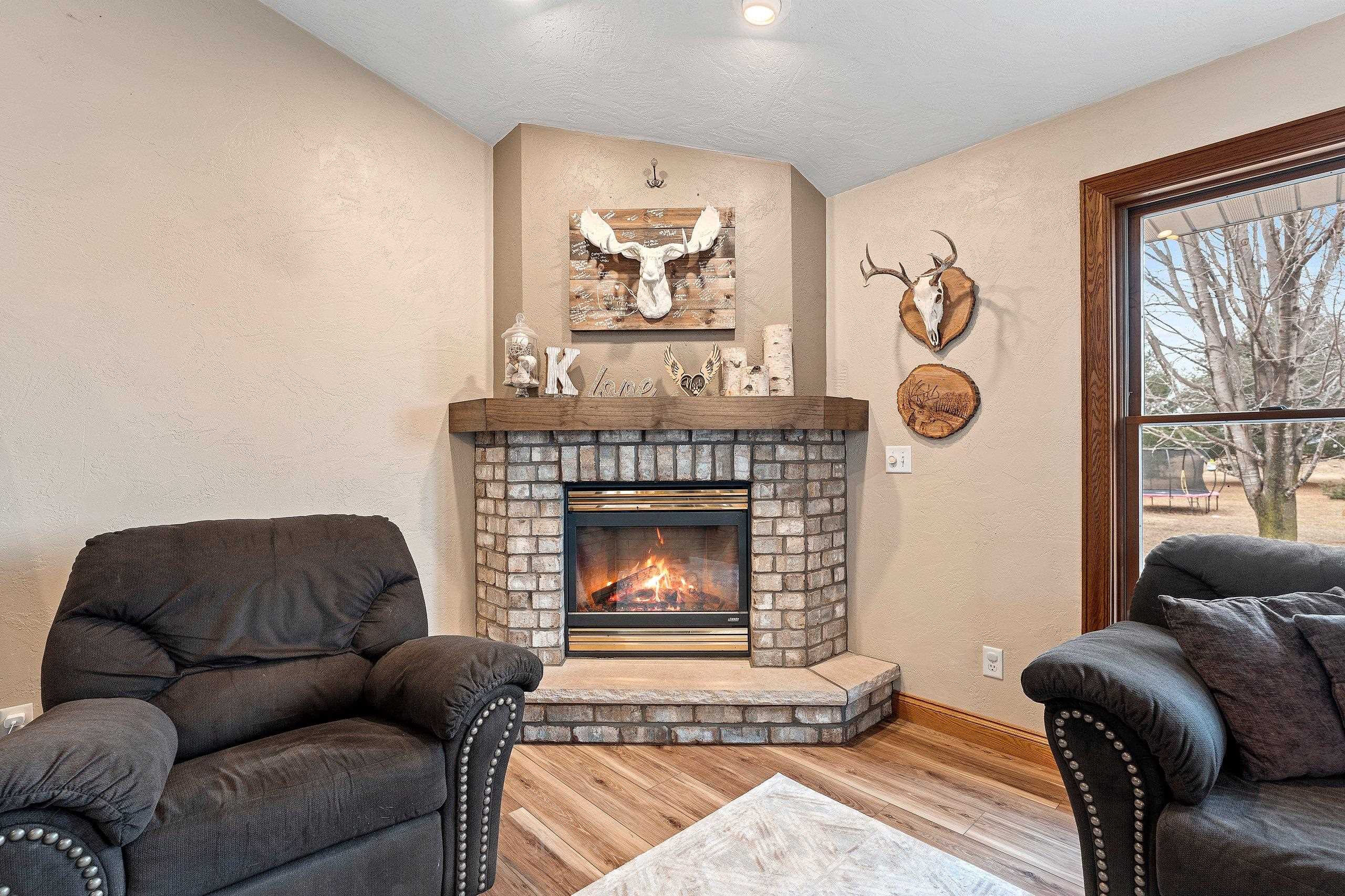 Bear Creek, Wisconsin 54922, United States, 3 Bedrooms Bedrooms, ,3 BathroomsBathrooms,Residential,Active,99618