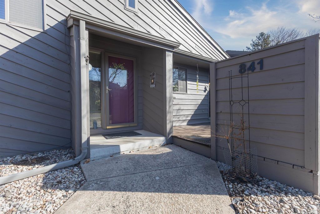 Photo of 841 E WINDFIELD Place, APPLETON, WI 54911 (MLS # 50321932)