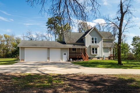 Photo of W1898 COTTONVILLE Court, BERLIN, WI 54923 (MLS # 50316247)