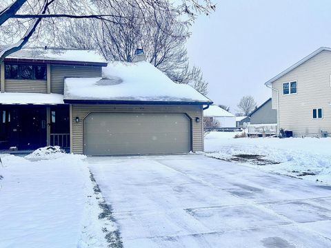 Photo of 2404 CEDAR RIDGE Court #UNIT D, GREEN BAY, WI 54313 (MLS # 50318854)