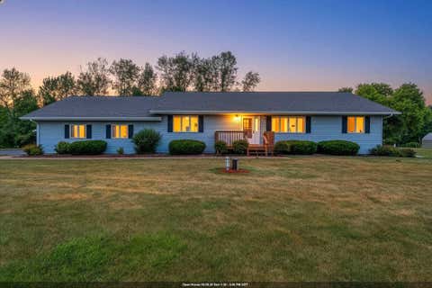 Photo of N2904 N 13TH Road, COLEMAN, WI 54112 (MLS # 50330346)