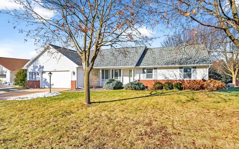 Photo of N1351 WESTGREEN Drive, GREENVILLE, WI 54942 (MLS # 50319962)