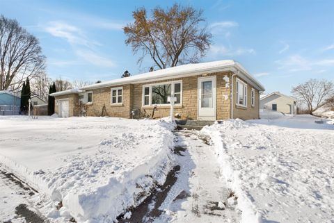Photo of 358 LLOYD Street, FOND DU LAC, WI 54935 (MLS # 50319205)