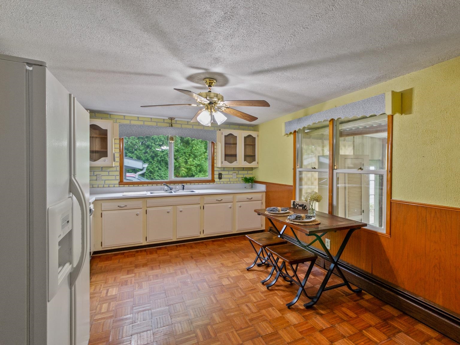 Sturgeon Bay, Wisconsin 54235, United States, 3 Bedrooms Bedrooms, ,1 BathroomBathrooms,Residential,Active,195585