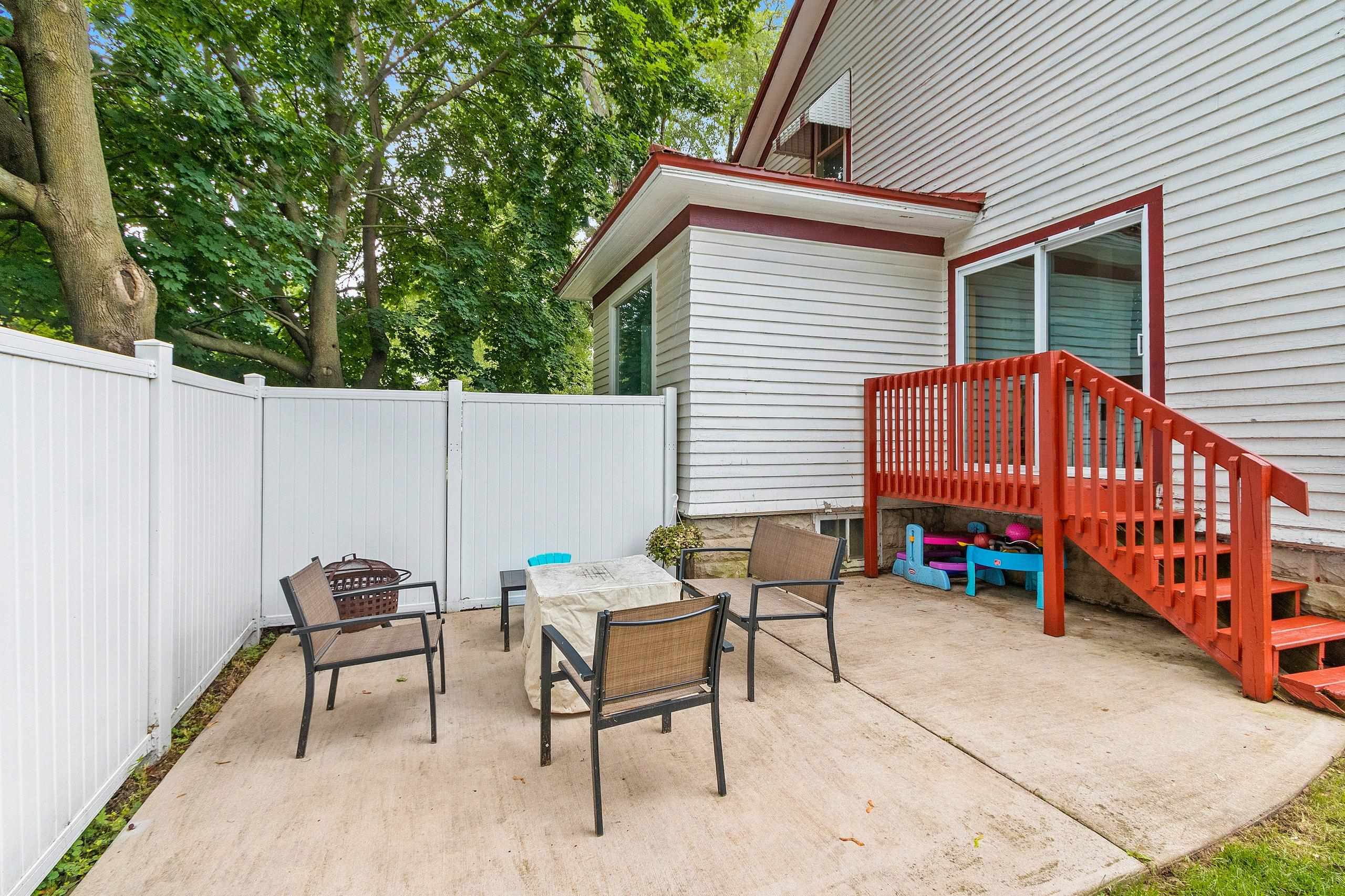 Shawano, Wisconsin 54166, United States, 3 Bedrooms Bedrooms, ,1 BathroomBathrooms,Residential,Active,177380