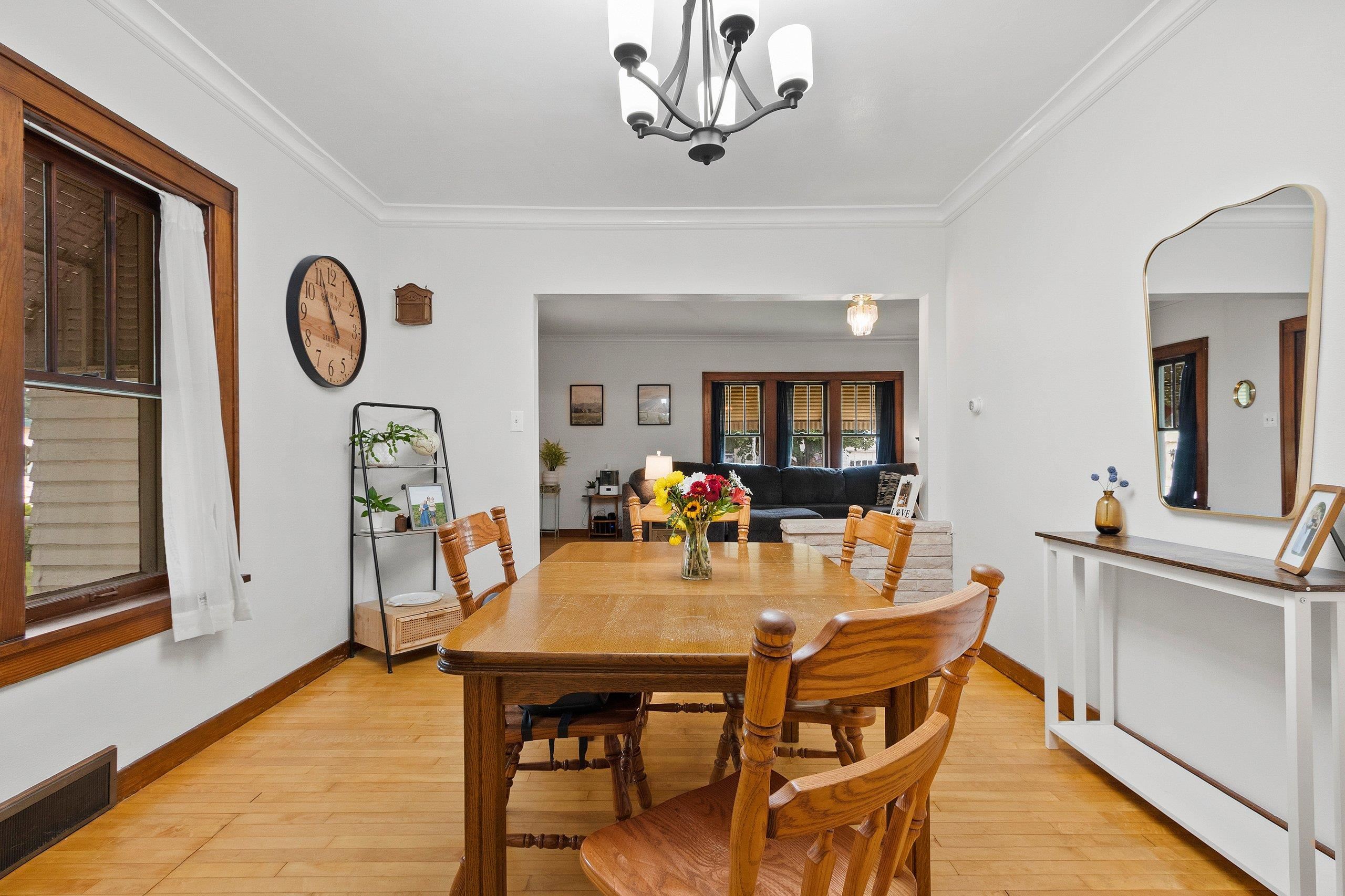 Shawano, Wisconsin 54166, United States, 3 Bedrooms Bedrooms, ,1 BathroomBathrooms,Residential,Active,177380