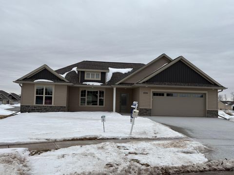 Photo of N9316 GEMSTONE Court, APPLETON, WI 54915 (MLS # 50314822)