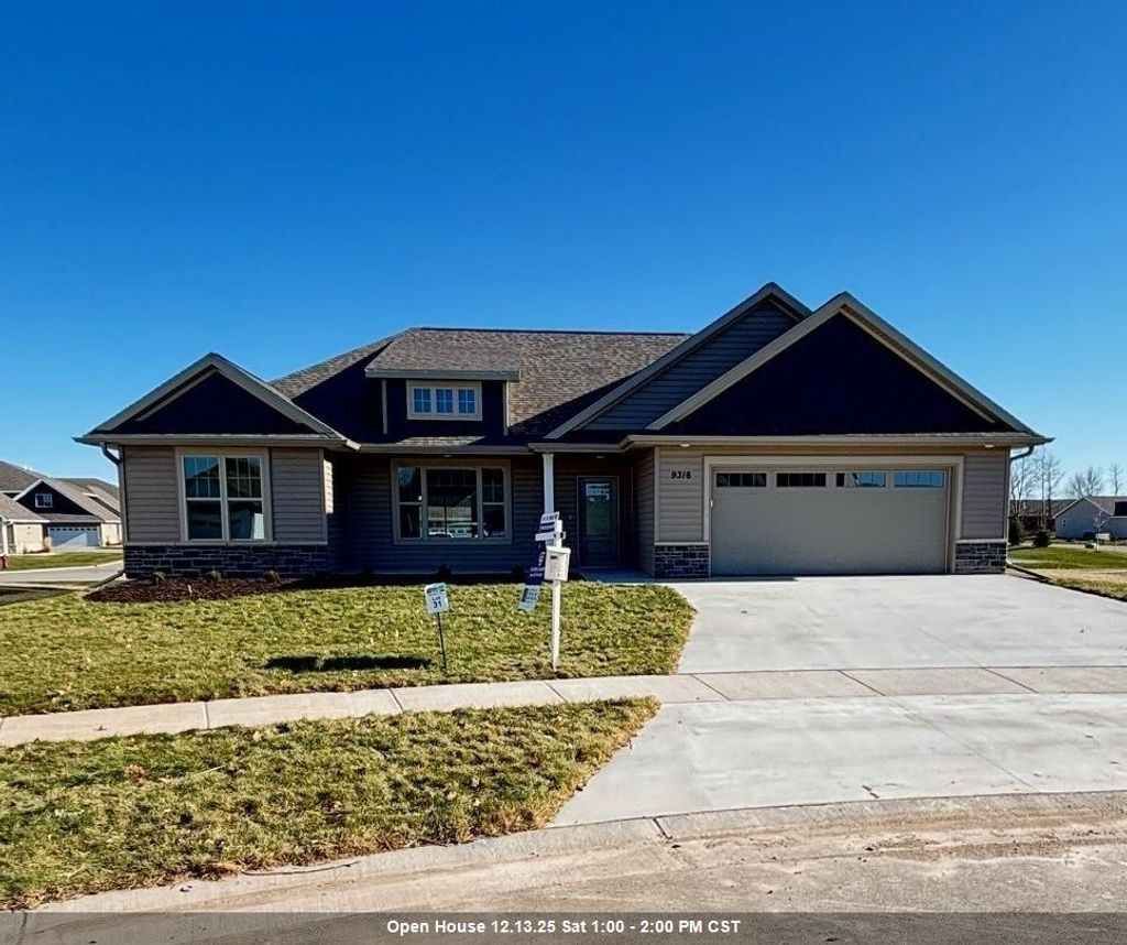 Photo of N9316 GEMSTONE Court, APPLETON, WI 54915 (MLS # 50314822)