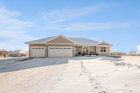 Photo of 2885 T BERG Circle, ABRAMS, WI 54101 (MLS # 50322163)