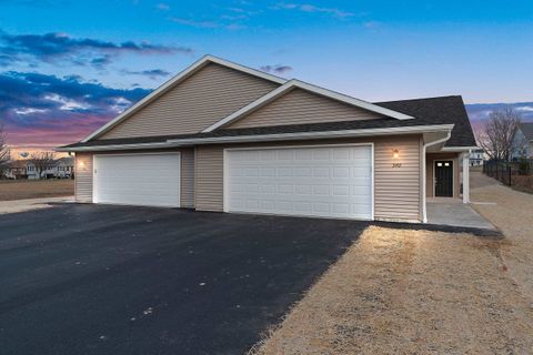 Photo of 540 RIVER Drive, BERLIN, WI 54923 (MLS # 50318686)