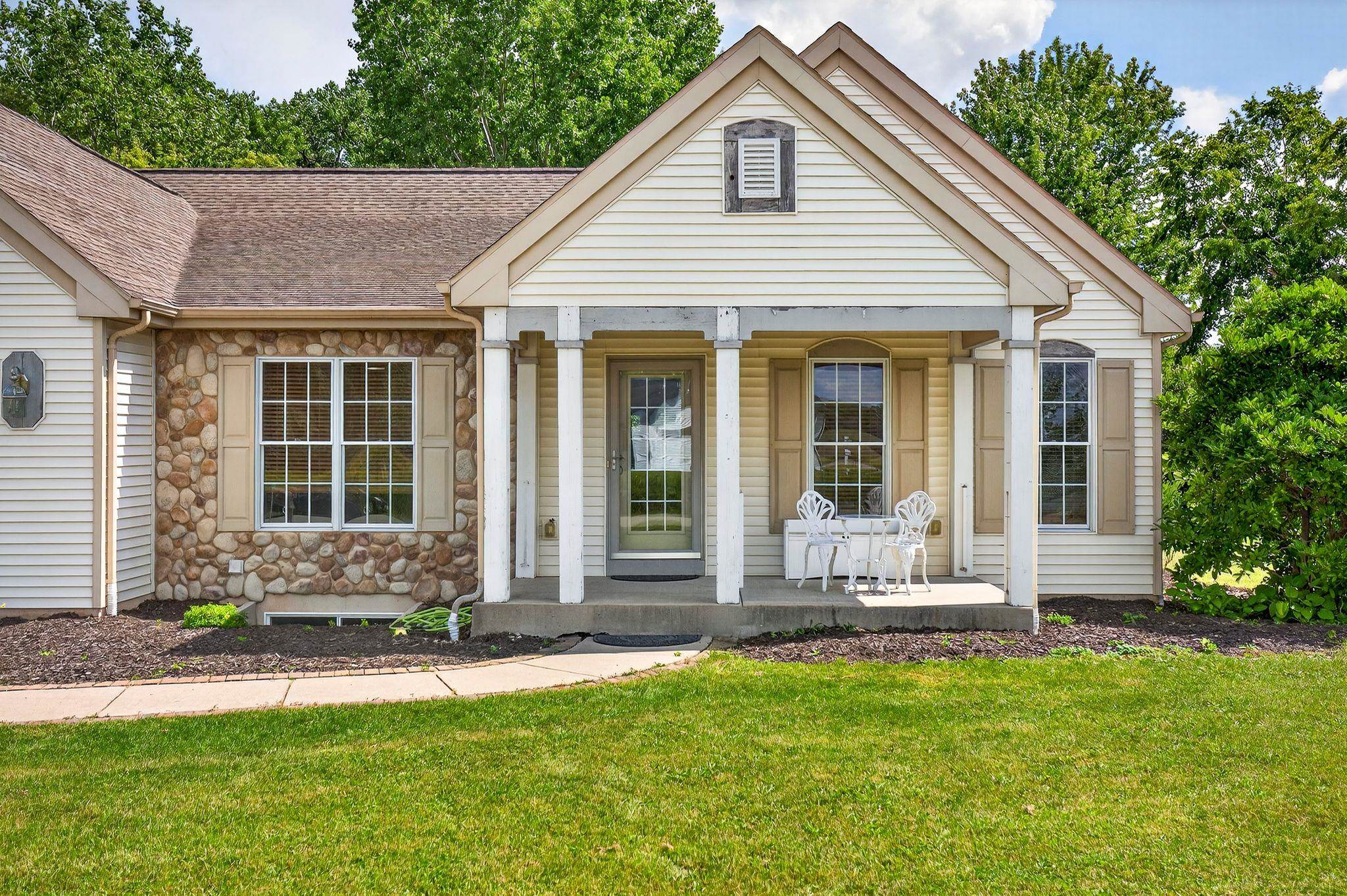 4424 HARBOR VILLAGE Drive