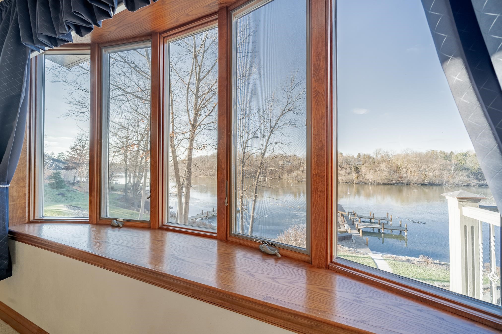 Appleton, Wisconsin 54915, United States, 4 Bedrooms Bedrooms, ,5 BathroomsBathrooms,Residential,Active,209031