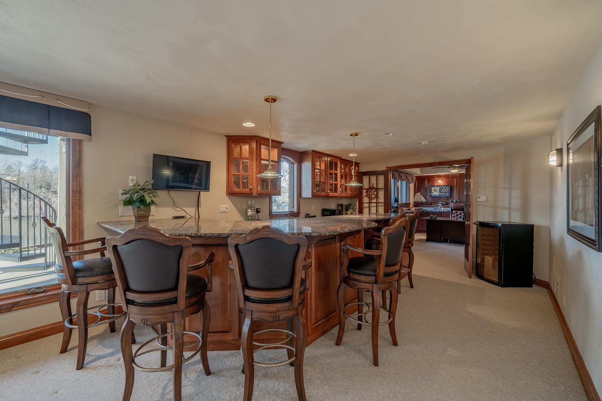 Appleton, Wisconsin 54915, United States, 4 Bedrooms Bedrooms, ,5 BathroomsBathrooms,Residential,Active,209031