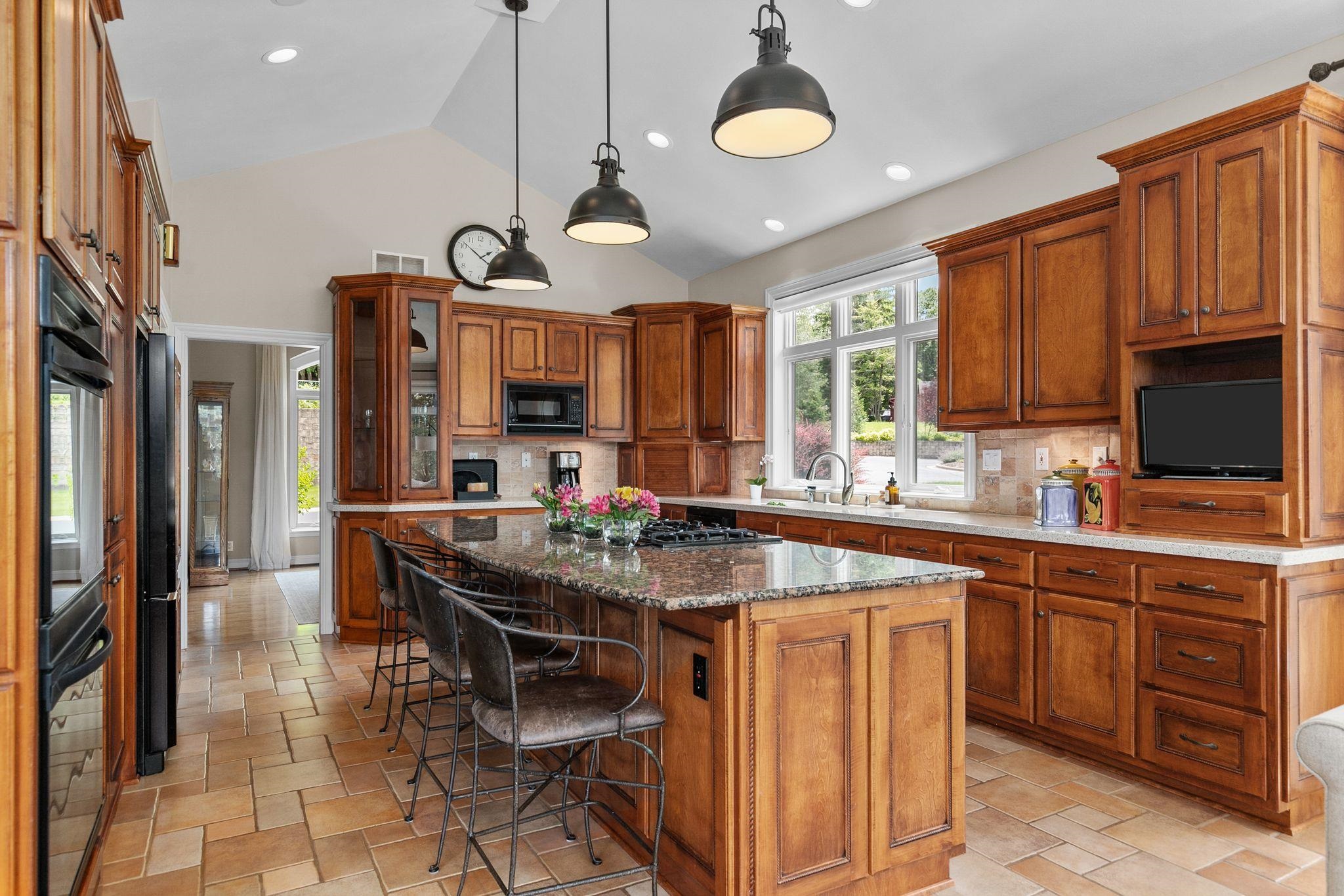 Appleton, Wisconsin 54915, United States, 4 Bedrooms Bedrooms, ,5 BathroomsBathrooms,Residential,Active,209031