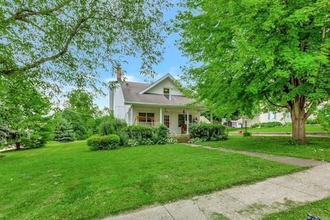 Photo of 229 S ELM Street, OAKFIELD, WI 53065 (MLS # 50319348)